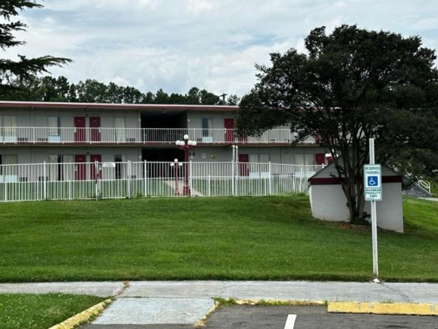 Loyalty Inn Charlotte Airport المظهر الخارجي الصورة